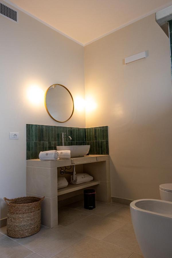 Oronti Accommodations Lecce Exteriör bild