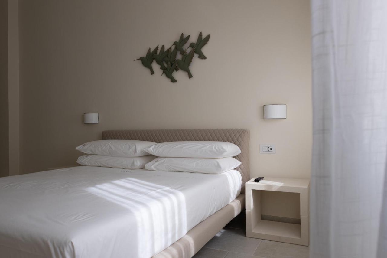 Oronti Accommodations Lecce Exteriör bild