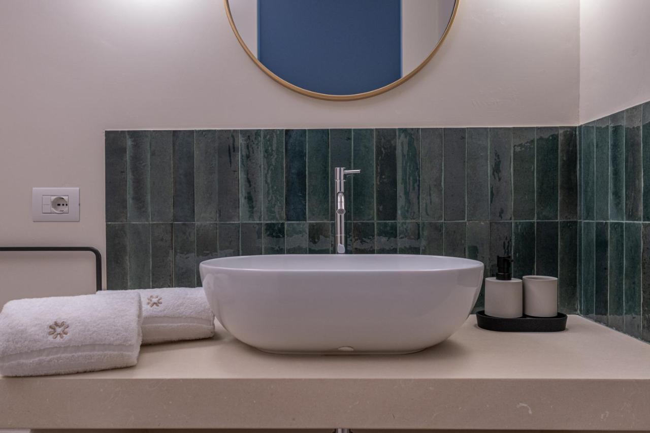 Oronti Accommodations Lecce Exteriör bild