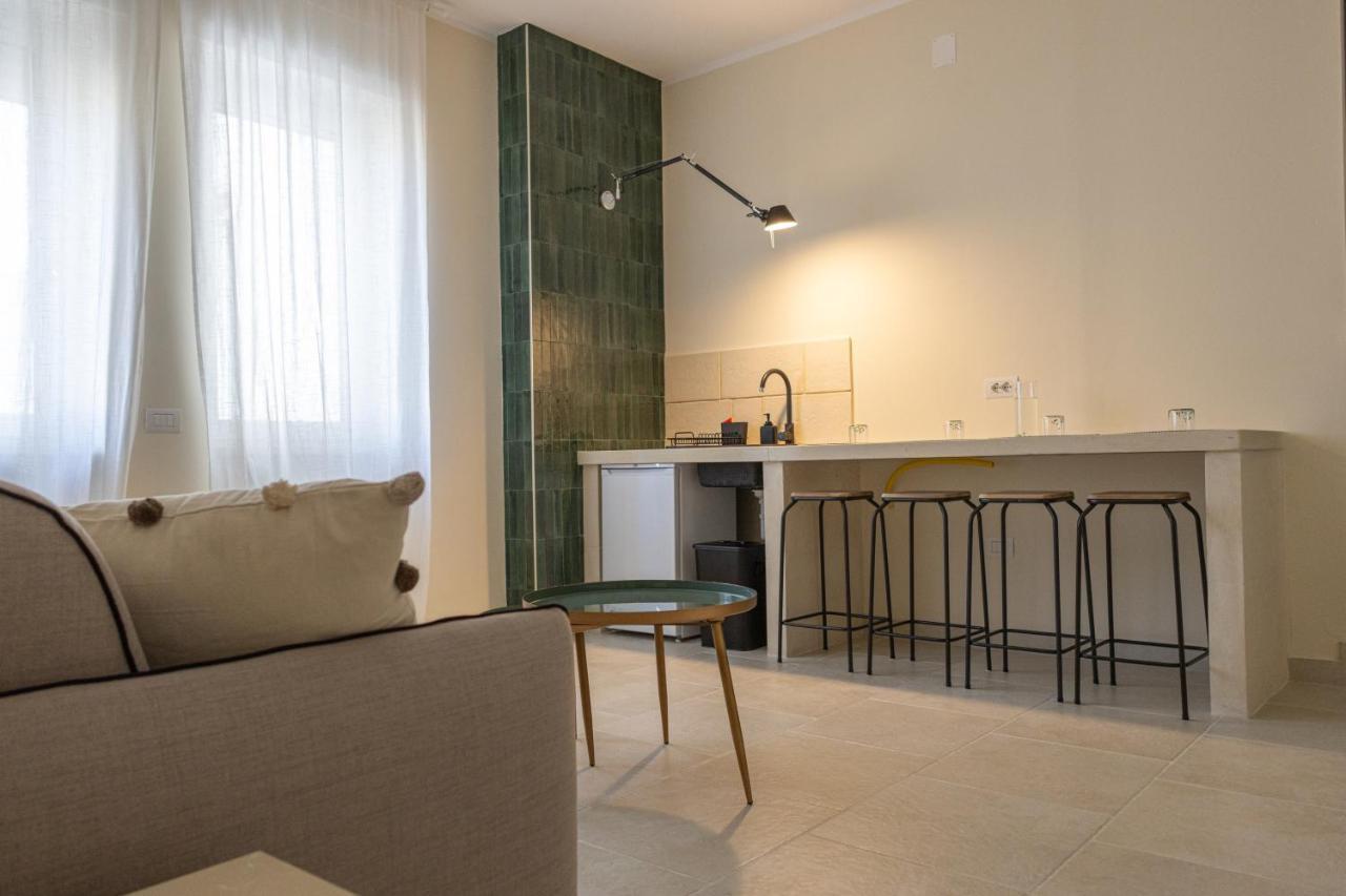 Oronti Accommodations Lecce Exteriör bild